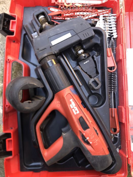Pistol Hilti DX 460