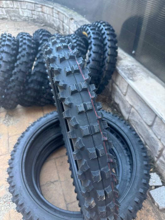 Ендуро и мотокрос гума XY-057 80/100-21 HARD