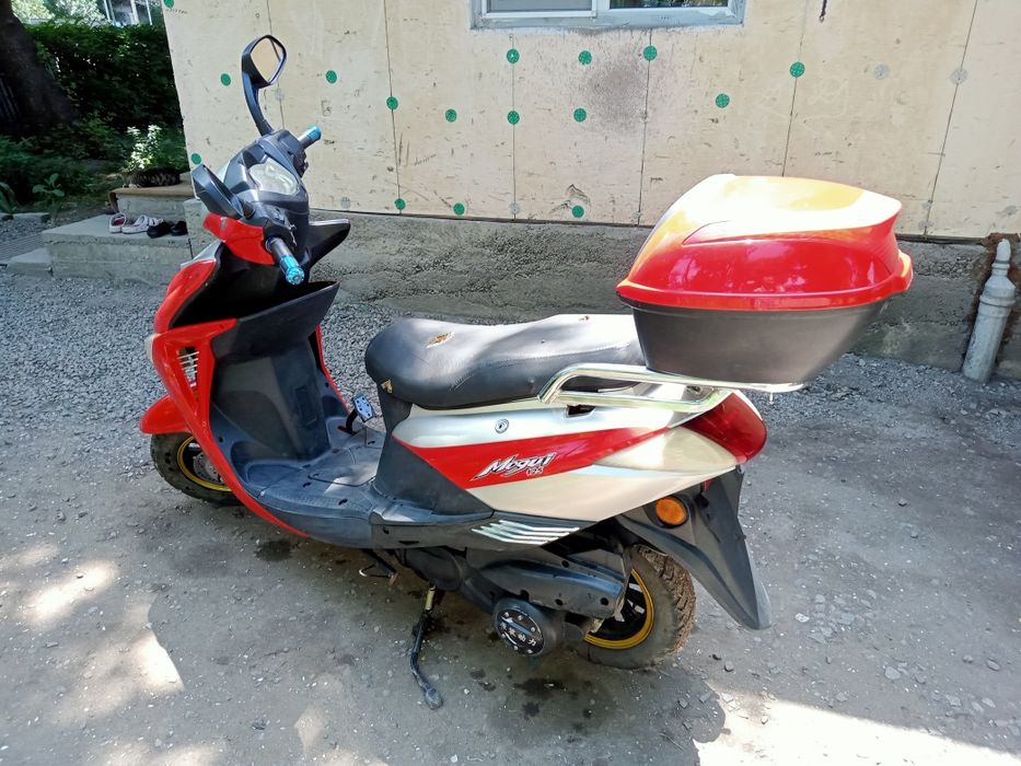 Мопед Скутер в хорошем состоянии