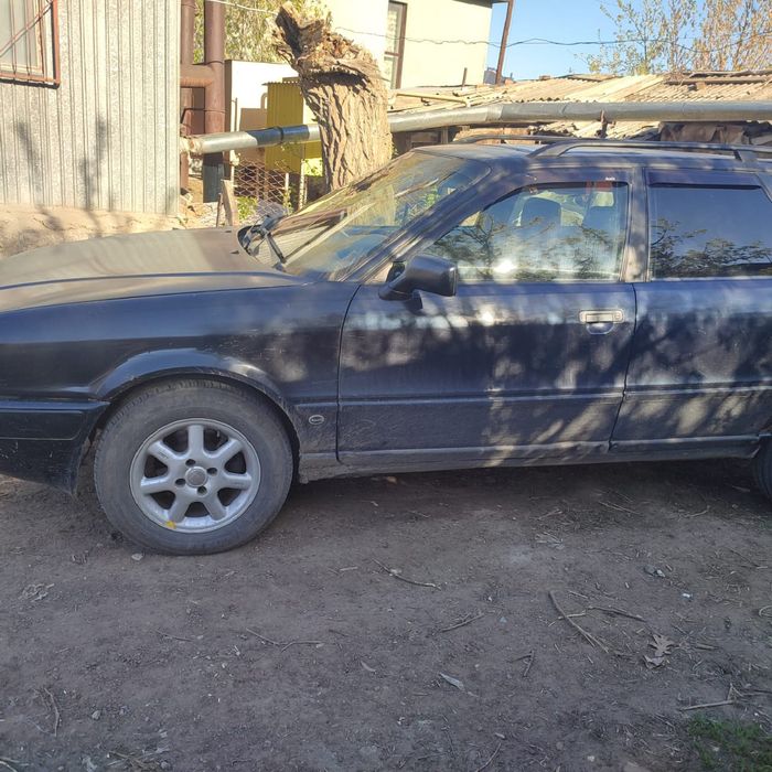 Продам Ауди б4 универсал