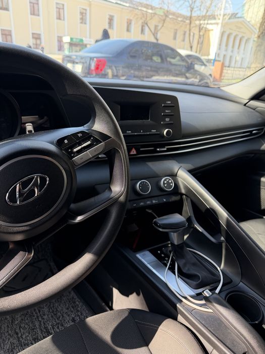 Hyundai Elantra, 2021 noyabr