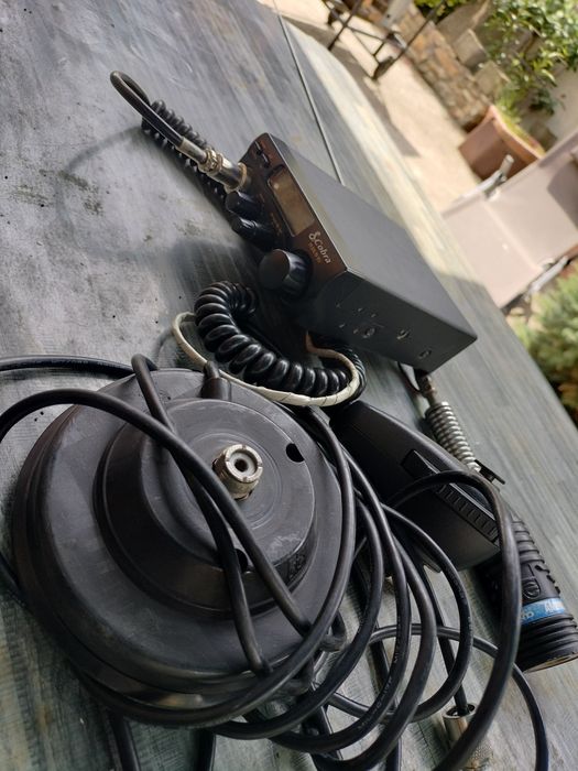 Statie cb +antena
