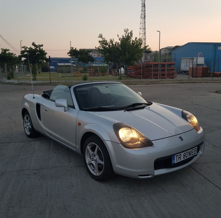 TOYOTA MR2 2001 — imagine 2
