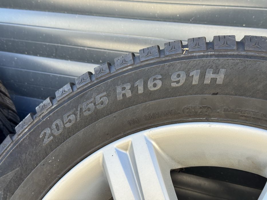 Roti complete de iarna 5x112 205 55 R16 DOT 2024 kumho