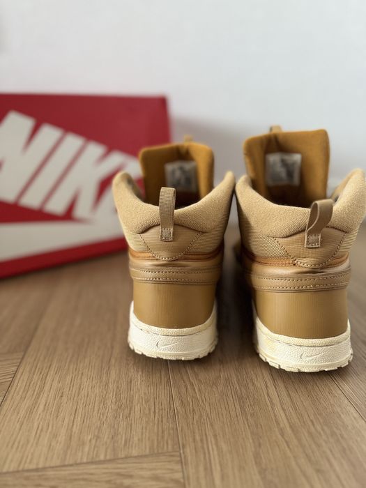 Оригинальные Nike Court Vision Mid WNTR