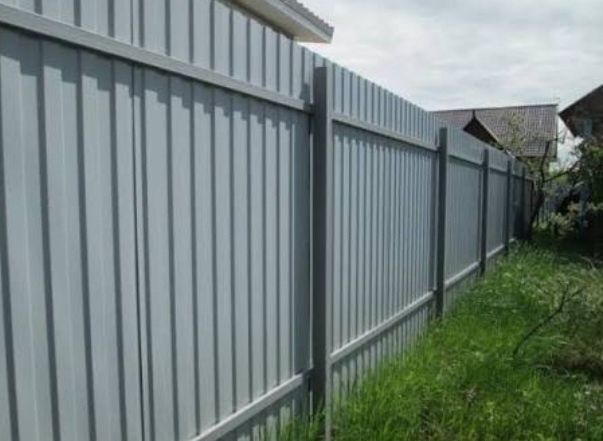 Ворота заборы парапет перила.