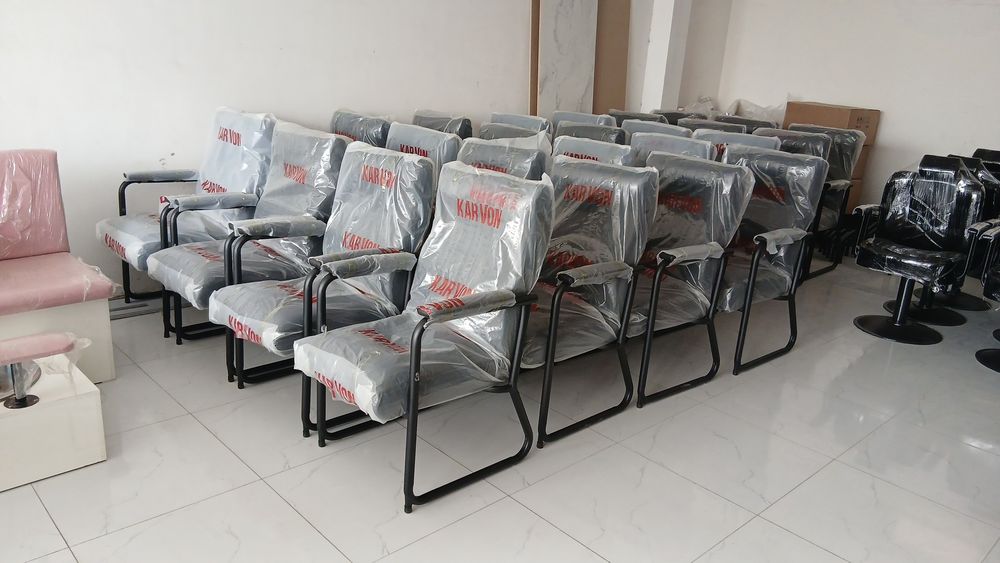 Kamida 4ta sotiladi. Eko koʻja  3yil kafolatli. 120ga 67 va 56.5ga 103