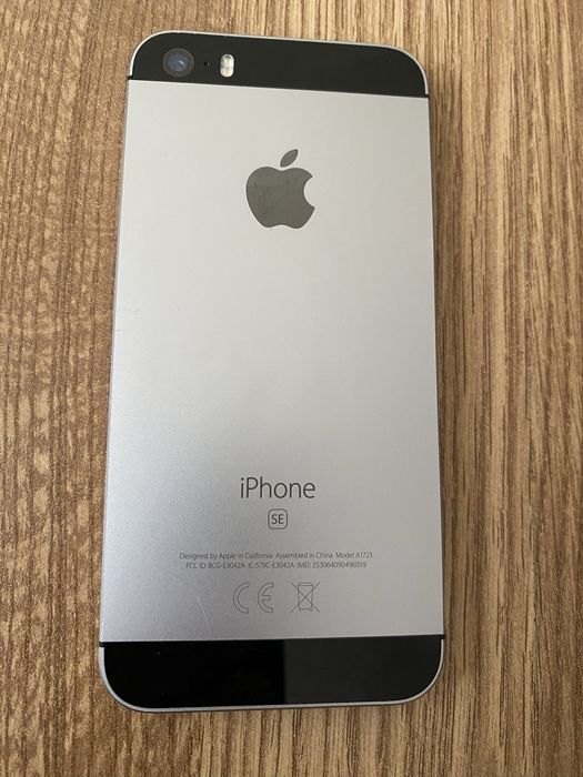 Telefon iphone se pentru piese