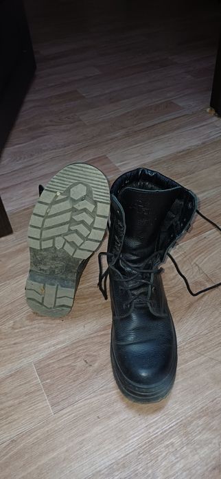 Берцы новые уставные