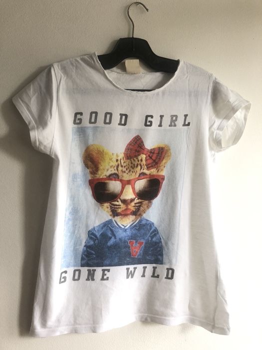 Детски тениски по 7 лева в размери S / 13-14г.