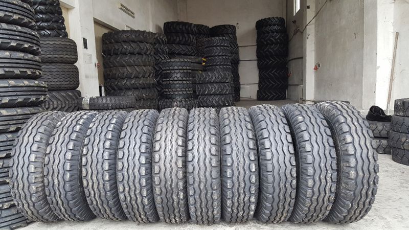 7.00-12 cauciucuri r12 de presa sau remorci usoare agricole CTS8