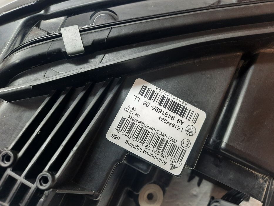 Far bmw G20 G21 seria 3 full led  an 2019-2022 stanga