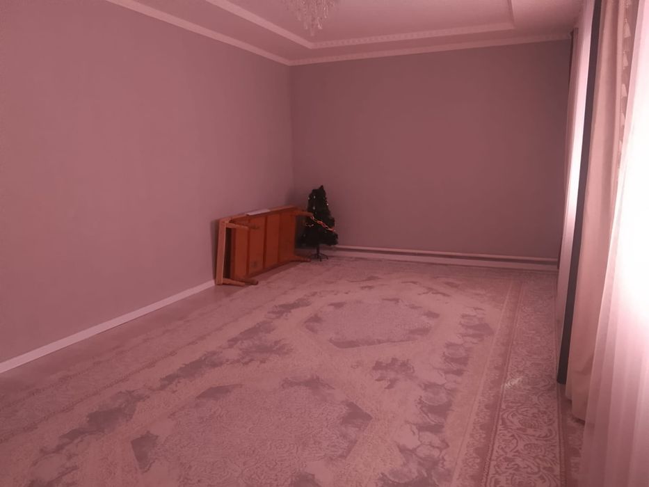 Хлопзавод районында үй сатылады