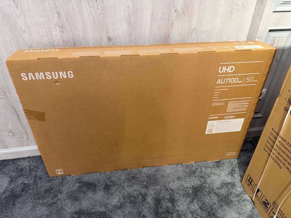 Телевизор Samsung
