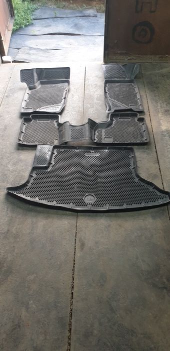 Накладка на бампер