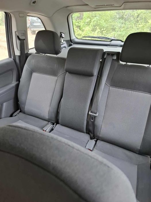 Продавам Опел Зафира 1,8  бензин, 6+1 места