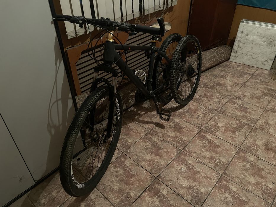 Велосипед, недорого, под восстановление/ на запчасти. Торг есть