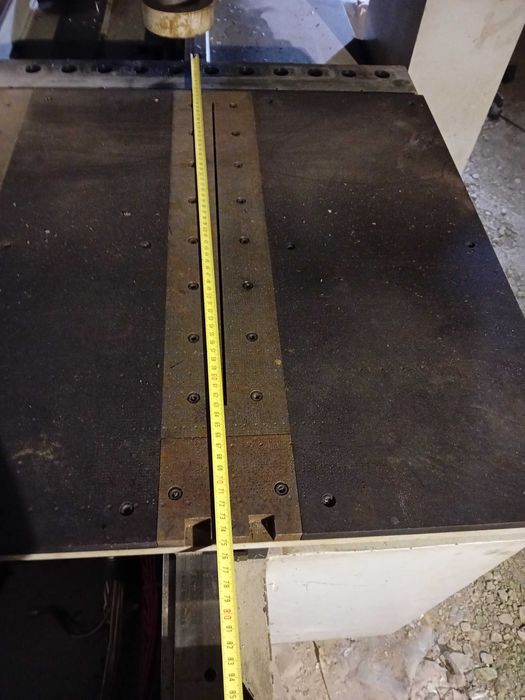 CNC маса, произведена в Англия