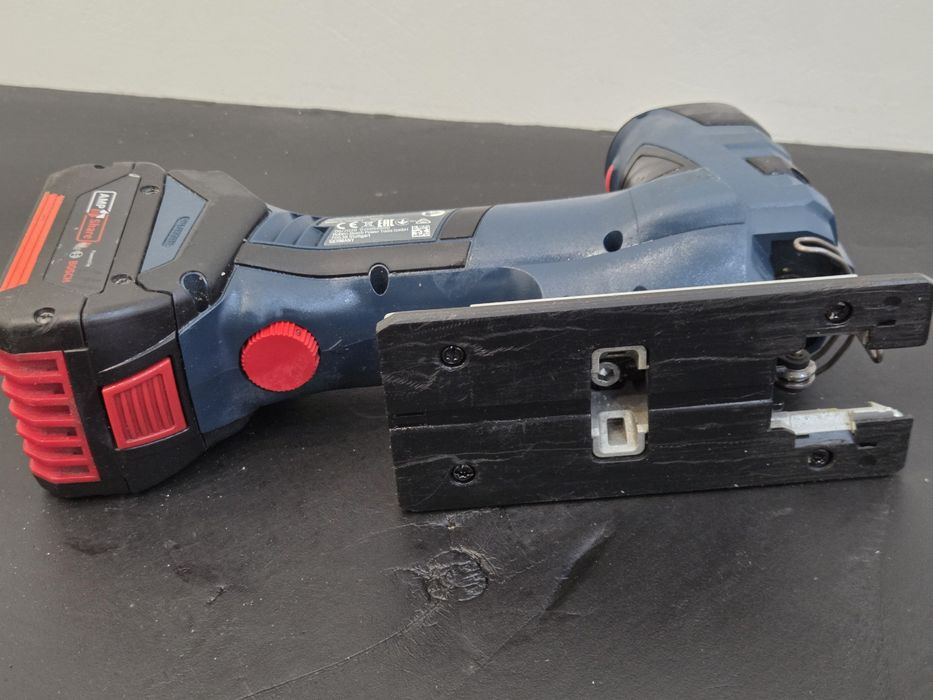 Pendular Bosch GST 18V -Li S Corp + acumulator CA NOI