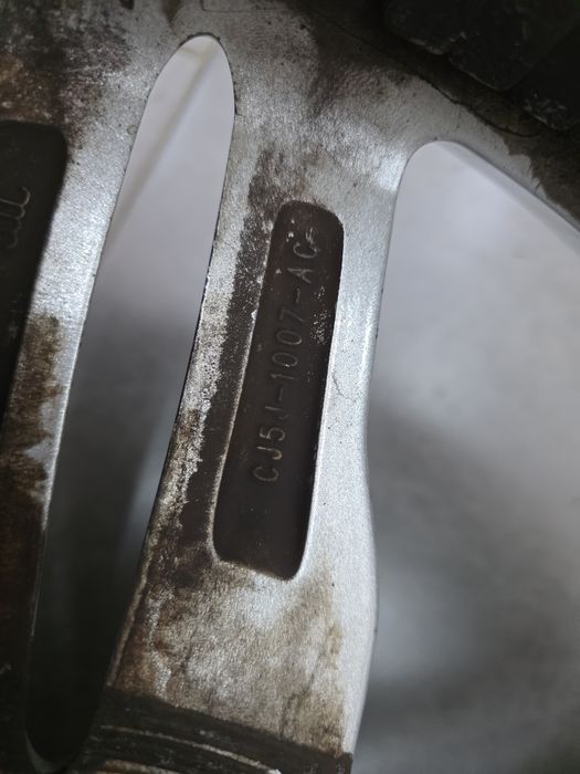 Джанти 19 - Ford Edge, Kuga, Puma