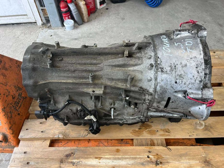 Скоростна Кутия VOLKSWAGEN TOUAREG 2.5TDI 174к.с.-Автоматик