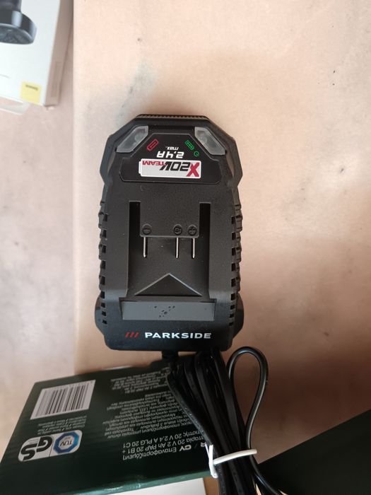 Parkside incarcator4,5A