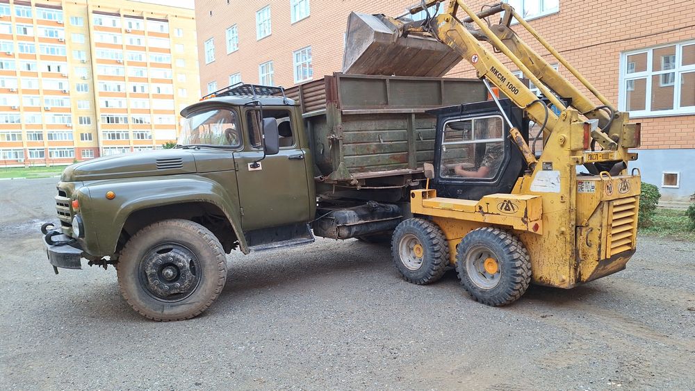 Уборка территории вывоз мусора