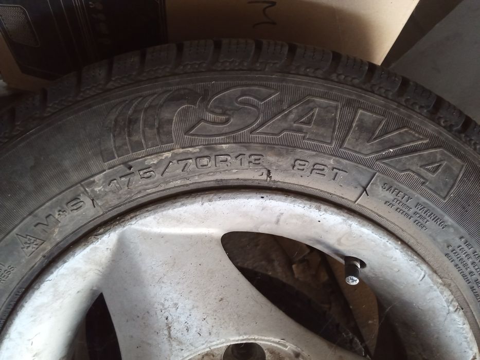 Продам колеса с дисками