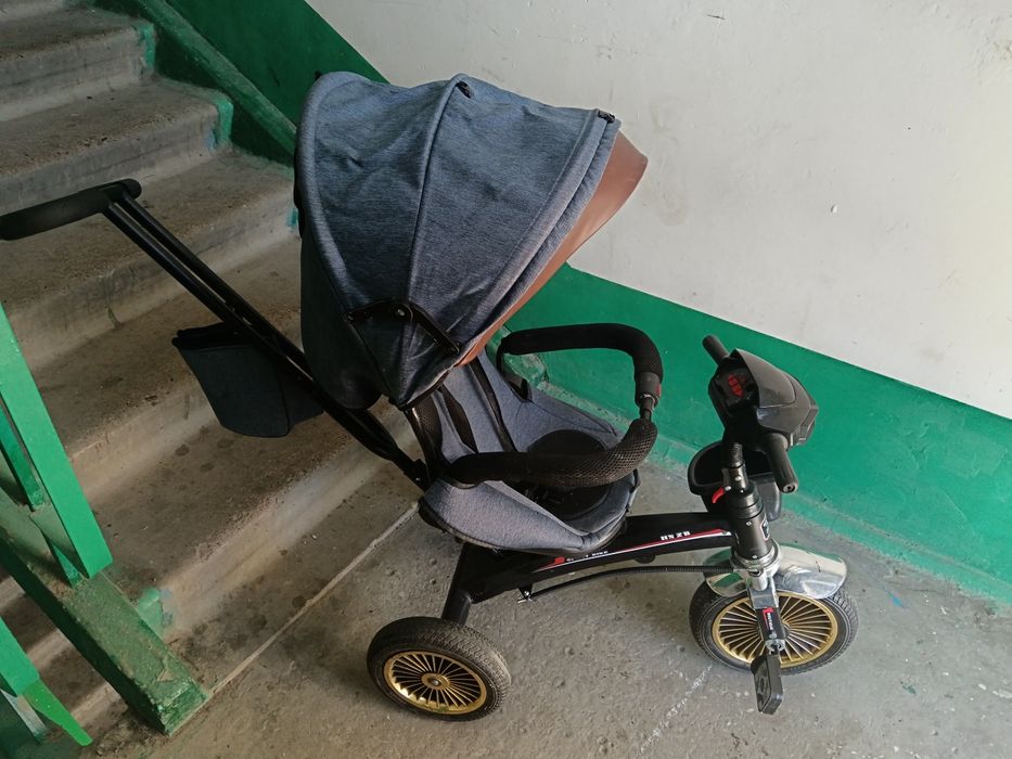 Продается велосипед 3х колесный