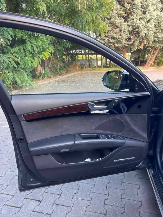 Aуди A8 4.2 тди  FULL Audi