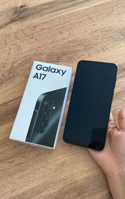 Продам Samsung Galaxy A17/128гб