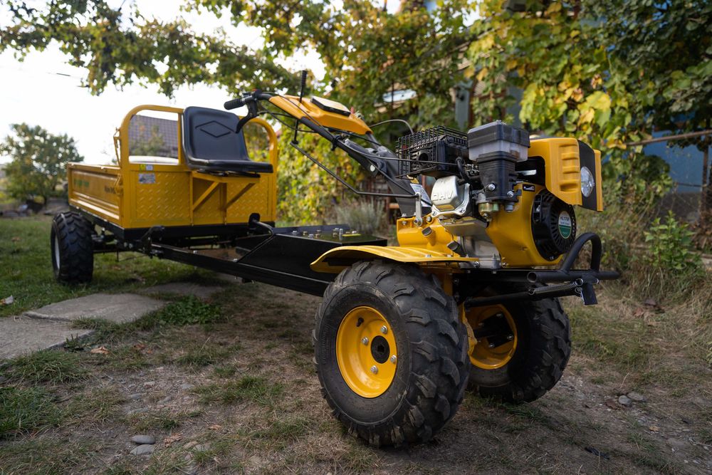 Motocultor ProGarden NOU cu remorca si accesorii