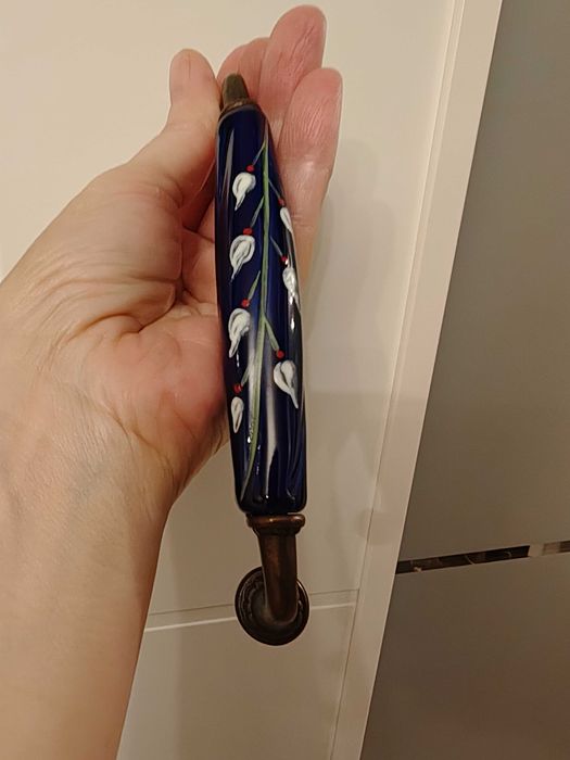 13 броя нови порцеланови дръжки