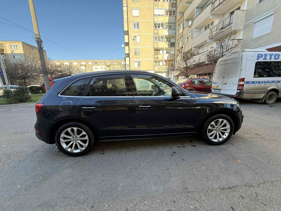 De Vânzare Audi q5