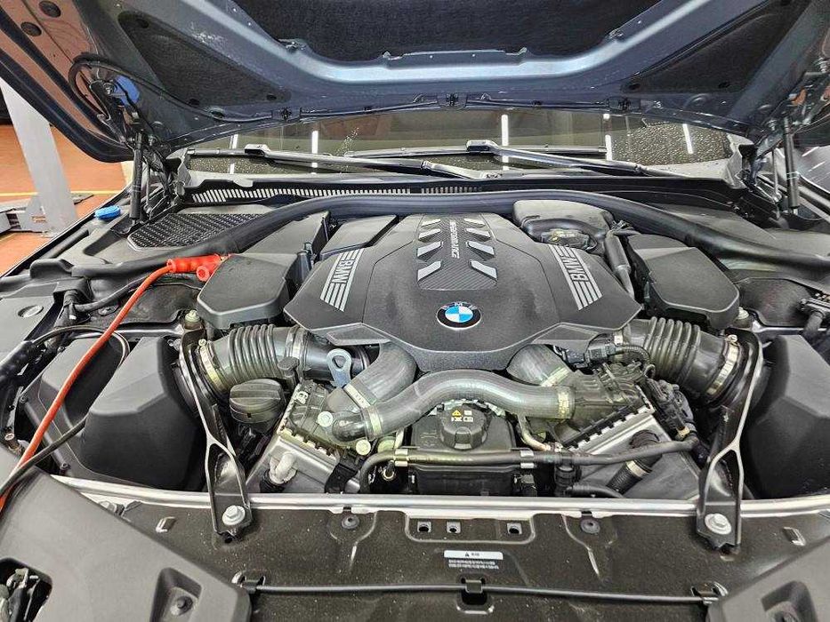 BMW M850i ​​xDrive