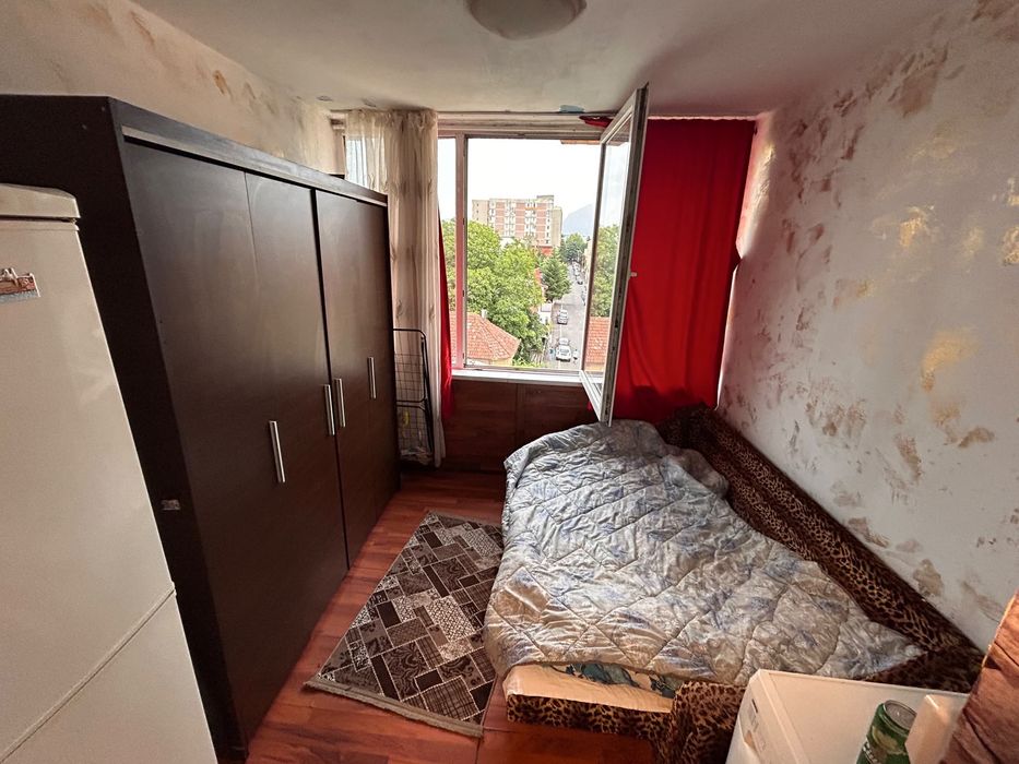 Cameră de cămin renovată si utilata complet zona Astra