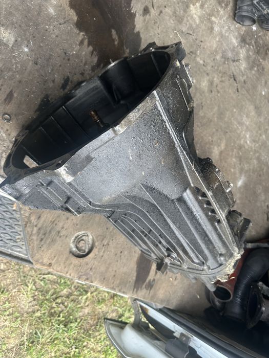 Cutie viteza iveco 2.3 euro 5 in 5 trepte 35c11