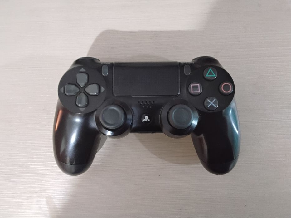 Джойстик для PS4