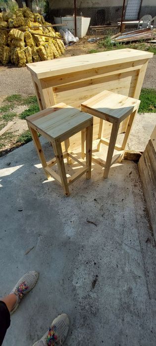 Обзавеждане за барове