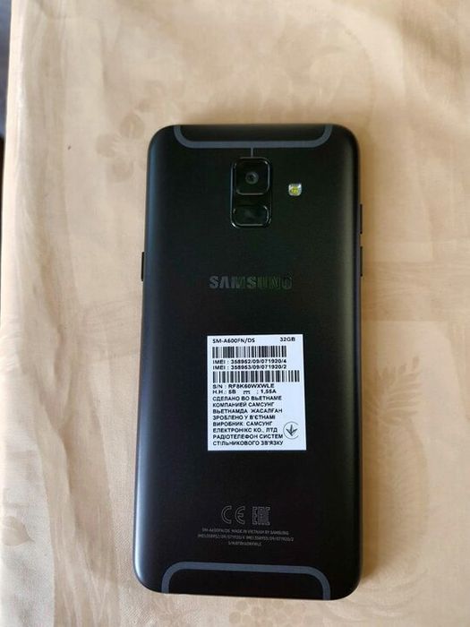 МощныйSamsungA6/32gbСуперИдеал