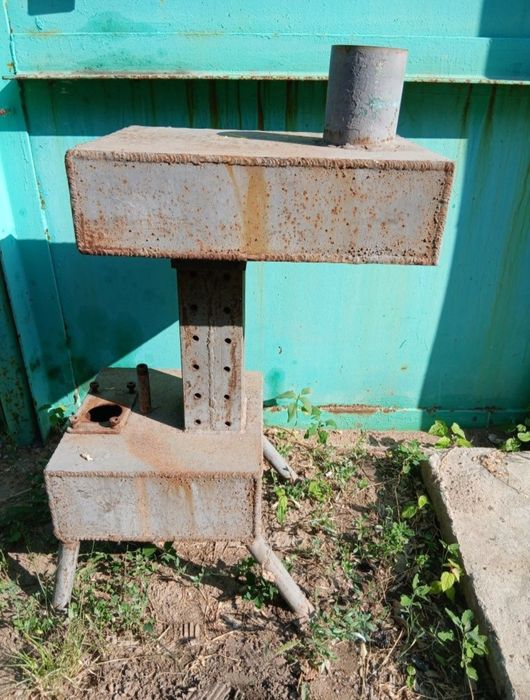 Продам печь под гараж новый