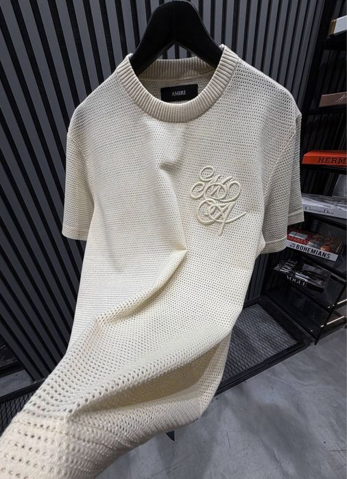 Продавам топ модели Тениски на Balenciaga , Amiri , Etro, Loro Piana