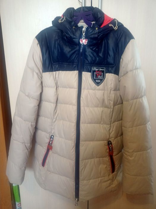 Продам демисезонную куртку