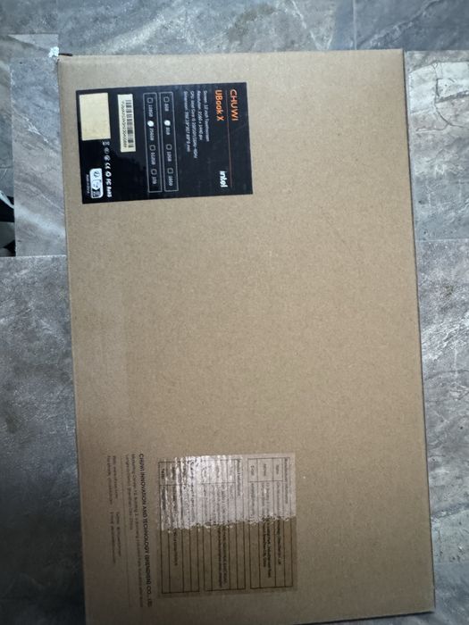 CHUWI UBook X – Tabletă 2 în 1 cu tastatură și stylus