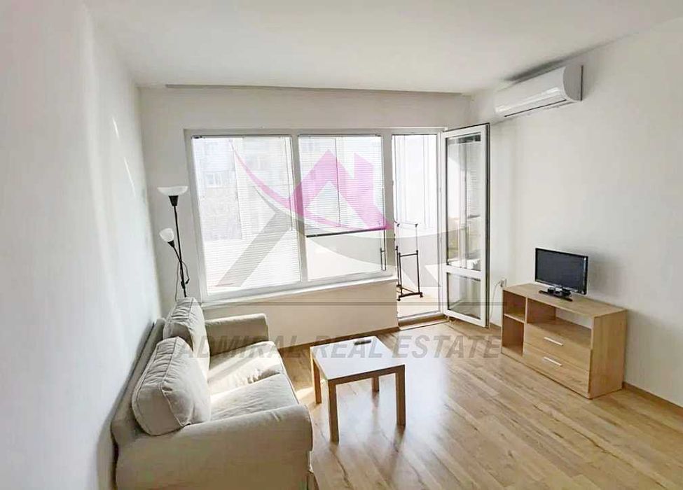 Дава се под наем Двустаен апартамент в Варна, Лятно кино Тракия - 41 кв.м за 409 € - Снимка #1