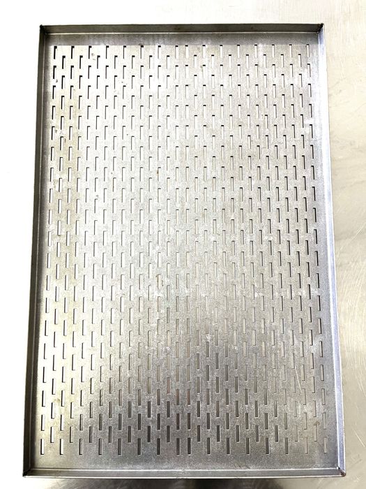 Перфорирани тави 40/60 алуминиеви
