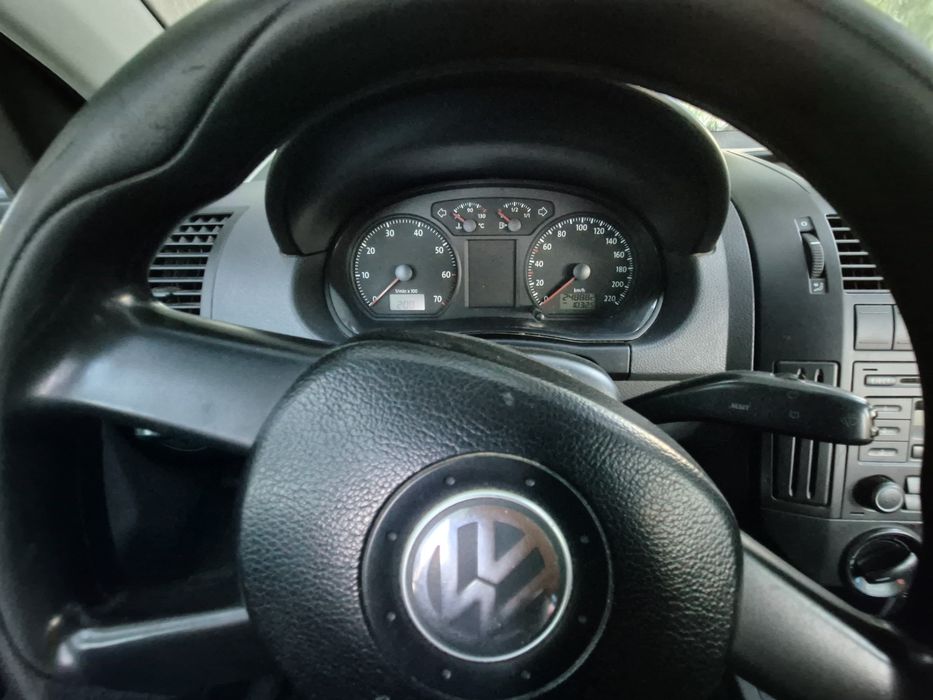 Vând Volkswagen Polo 2006