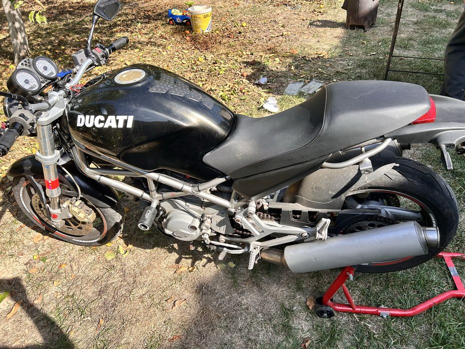 Ducati Monster 620 IE