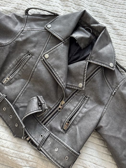 Кожаная куртка женская