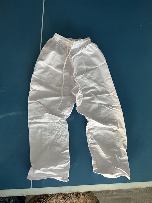 Экипировка для taekwando кимоно, защитка (щетки), пояса, перчатки